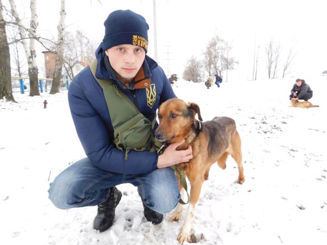 Ребята из Национального корпуса на выгуле в нашем приюте Харьков