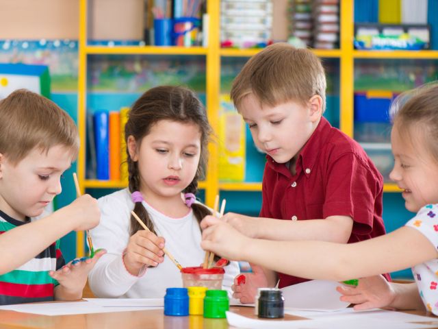 Конкурс детского рисунка «Нарисуй мечту собаки»