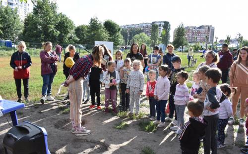 На Салтовке состоялось благотворительное мероприятие, посвященное питомцам Харьковского муниципального приюта для бездомных животных